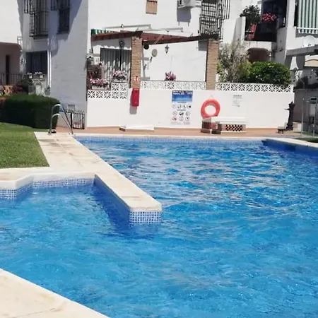 Сasa de vacaciones Adosado En *