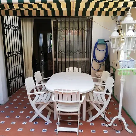 Tatil Evi Adosado En